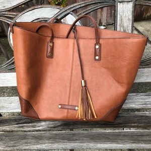 Brown leather tote bag